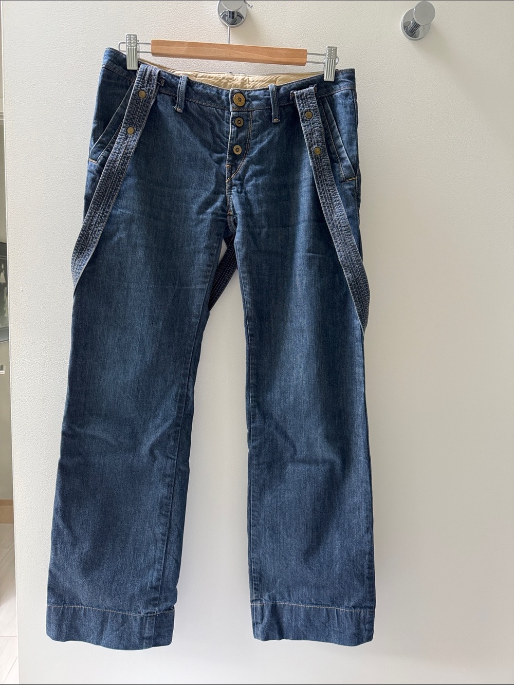 Replay Y2K Low Rise with removable Suspender straps.